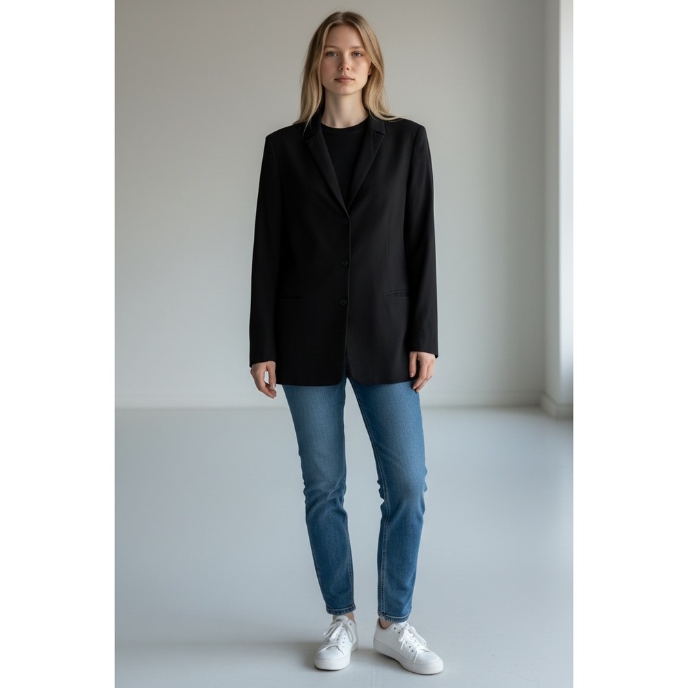 Calvin Klein Collection Black Wool Stretch Blazer Italy Size 4 3 Button Jacket